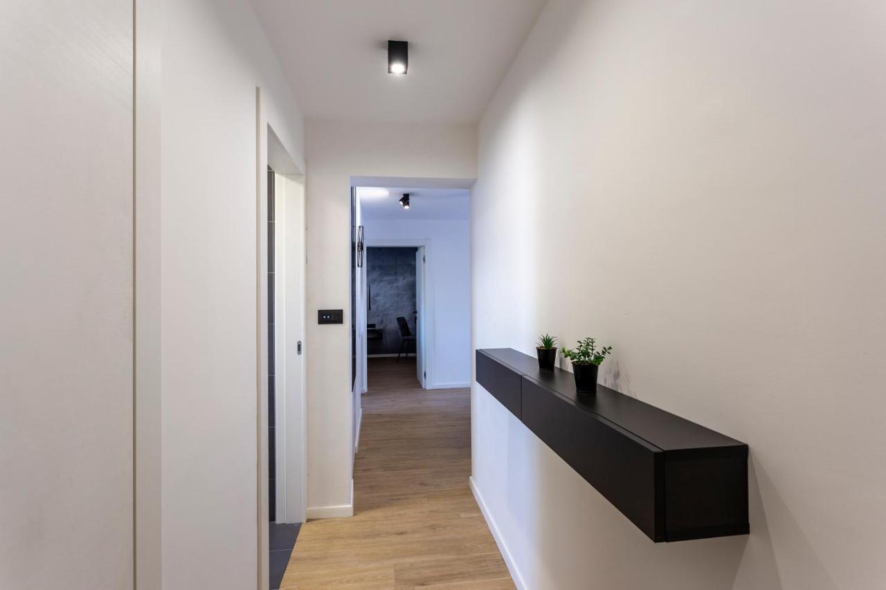 Apartman Izis Centar Pule Pula Bagian luar foto